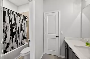 1244 Joseph Earl Dr, DeSoto, TX 75115 - Photo 32