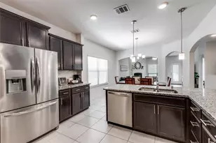 10105 Eagle Pass Pl, McKinney, TX 75071 - Photo 4