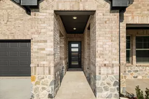 706 Martell Rd, Lowry Crossing, TX 75069 - Photo 2