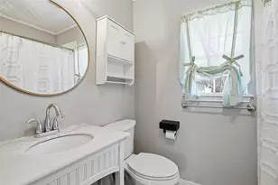 703 Featherston St, Cleburne, TX 76033 - Photo 24