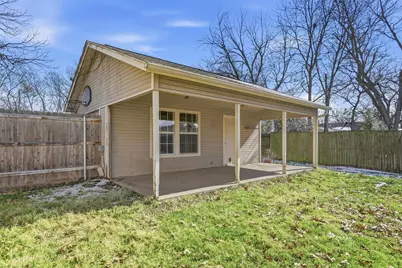 703 Featherston Street, Cleburne, TX 76033 - Photo 30