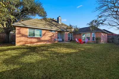 3318 Summergrove Drive, Arlington, TX 76001 - Photo 32