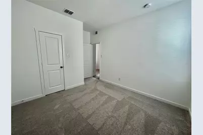 326 Sedalia Trail, Justin, TX 76247 - Photo 18