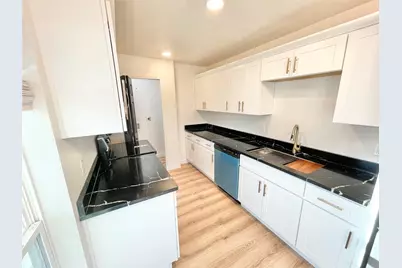 4811 Live Oak Street, Dallas, TX 75204 - Photo 16