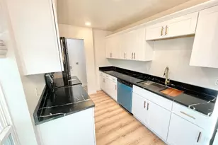 4811 Live Oak St, Dallas, TX 75204 - Photo 16