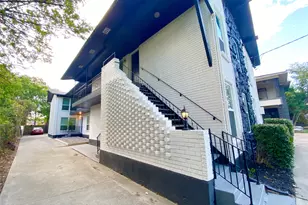 4811 Live Oak St, Dallas, TX 75204 - Photo 2