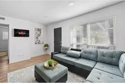 4811 Live Oak Street, Dallas, TX 75204 - Photo 8