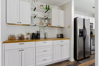 3939 Buena Vista Street #B, Dallas, TX 75204 - Photo 12