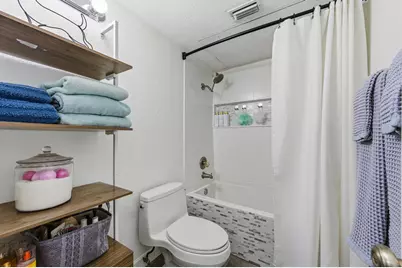 3939 Buena Vista Street #B, Dallas, TX 75204 - Photo 18