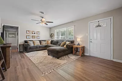 5309 Palmer Drive, Haltom City, TX 76117 - Photo 4