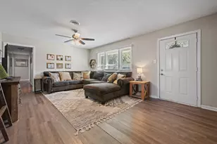 5309 Palmer Dr, Haltom City, TX 76117 - Photo 4