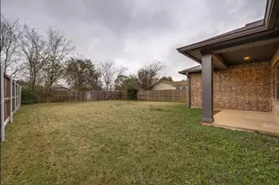 2205 N Hickory St, Sherman, TX 75092 - Photo 24