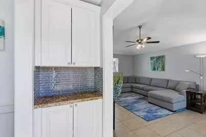 10118 Apple Creek Drive, Dallas, TX 75243 - Photo 12