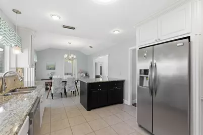 10118 Apple Creek Drive, Dallas, TX 75243 - Photo 6