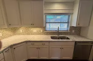 6121 Preston Haven Dr, Dallas, TX 75230 - Photo 34