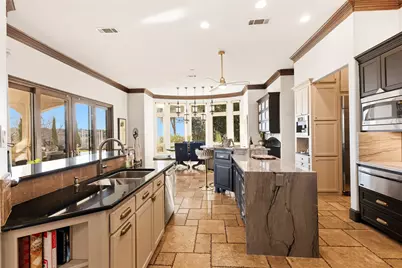 707 Oakhill Lane, Cedar Hill, TX 75104 - Photo 10