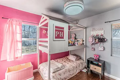 1304 E Inwood Drive, Arlington, TX 76010 - Photo 14