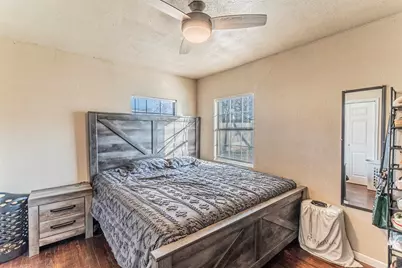 1304 E Inwood Drive, Arlington, TX 76010 - Photo 10