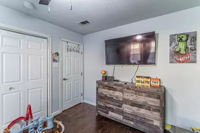 1304 E Inwood Drive, Arlington, TX 76010 - Photo 20