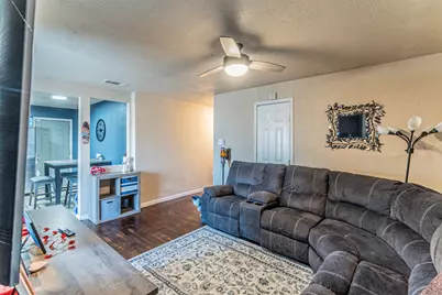 1304 E Inwood Drive, Arlington, TX 76010 - Photo 6