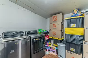 1304 E Inwood Dr, Arlington, TX 76010 - Photo 22