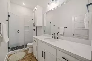 435 Creekside Ct, Weatherford, TX 76087 - Photo 24