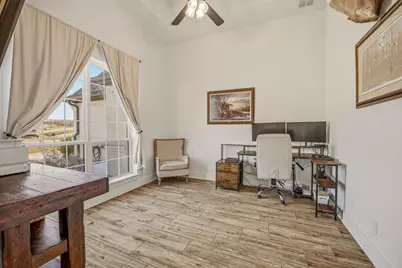 435 Creekside Court, Weatherford, TX 76087 - Photo 4