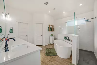 435 Creekside Court, Weatherford, TX 76087 - Photo 18