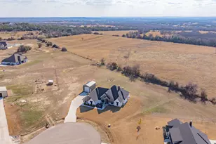 435 Creekside Ct, Weatherford, TX 76087 - Photo 40