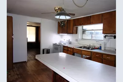 507 S Cherokee Street, San Saba, TX 76877 - Photo 8