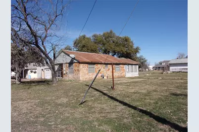 507 S Cherokee Street, San Saba, TX 76877 - Photo 4