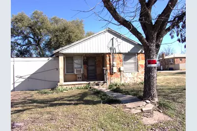 507 S Cherokee Street, San Saba, TX 76877 - Photo 1