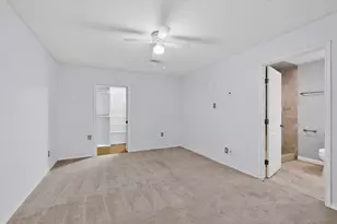 3401 Hillsdale Ln, Garland, TX 75042 - Photo 32