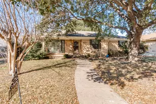 4215 Cinnabar Dr, Dallas, TX 75227 - Photo 1