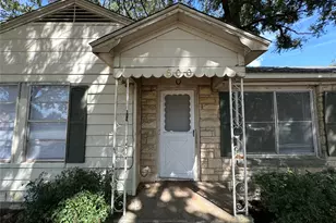 800 Audra Ln, Denton, TX 76209 - Photo 1