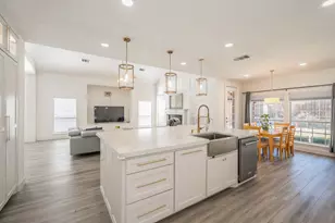 3221 Summerfield Dr, Richardson, TX 75082 - Photo 12