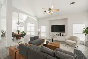 3221 Summerfield Dr, Richardson, TX 75082 - Photo 8