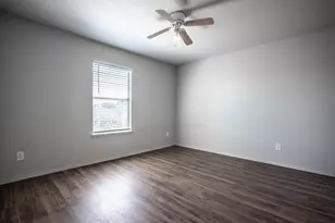 309 Longshore Dr, Little Elm, TX 75068 - Photo 18