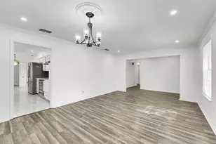 7027 Hunnicut Rd, Dallas, TX 75227 - Photo 8