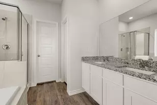 9221 Union Pacific Dr, Fort Worth, TX 76036 - Photo 8