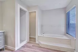 2015 Whippoorwill Ln, Carrollton, TX 75006 - Photo 16