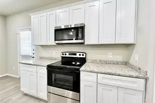 3501 E Renfro St, Burleson, TX 76028 - Photo 4