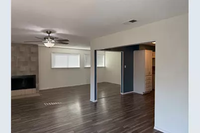 8615 Elam Heights Drive, Dallas, TX 75217 - Photo 4