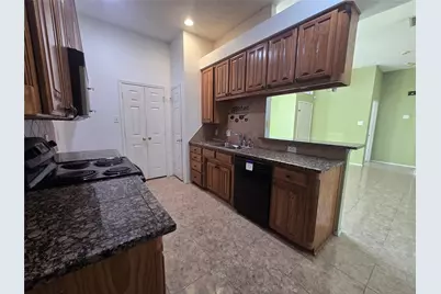 8012 Ashridge Road, Fort Worth, TX 76134 - Photo 12