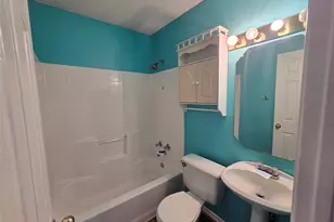 8012 Ashridge Rd, Fort Worth, TX 76134 - Photo 16