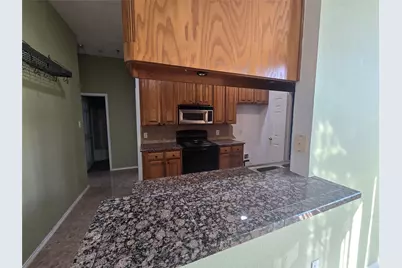 8012 Ashridge Road, Fort Worth, TX 76134 - Photo 10