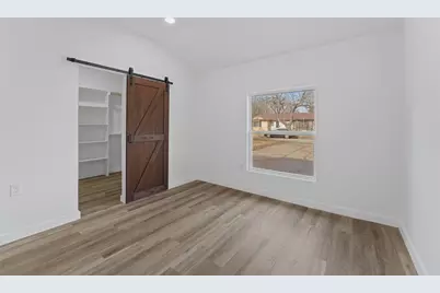 11046 Delford Circle, Dallas, TX 75228 - Photo 16