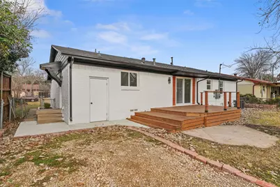 11046 Delford Circle, Dallas, TX 75228 - Photo 32