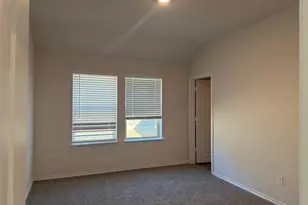 504 Regiment Rd, Sherman, TX 75090 - Photo 12