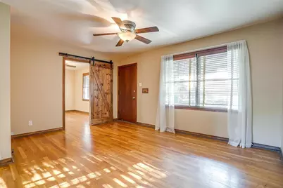 604 Monticello Drive #610, Fort Worth, TX 76107 - Photo 4